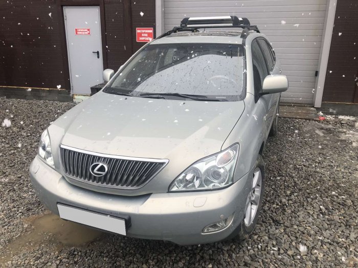 Установка ГБО на Lexus RX 350 2006г., ГБО 4 поколения, пропан LANDI RENZO (Италия), двигатель 3.5л. 6 цилиндров