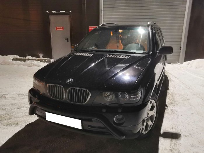 Установка ГБО на BMW X5 2001г., ГБО 4 поколения, пропан LANDIRENZO (Италия), двигатель 3.0л. 6 цилиндров