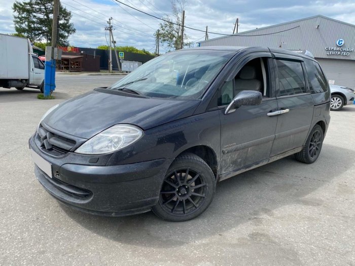 Установка ГБО на Citroen C8 2003 г., ГБО 4 поколения, пропан LANDI RENZO (Италия), двигатель 2.4 л. 4 цилиндра