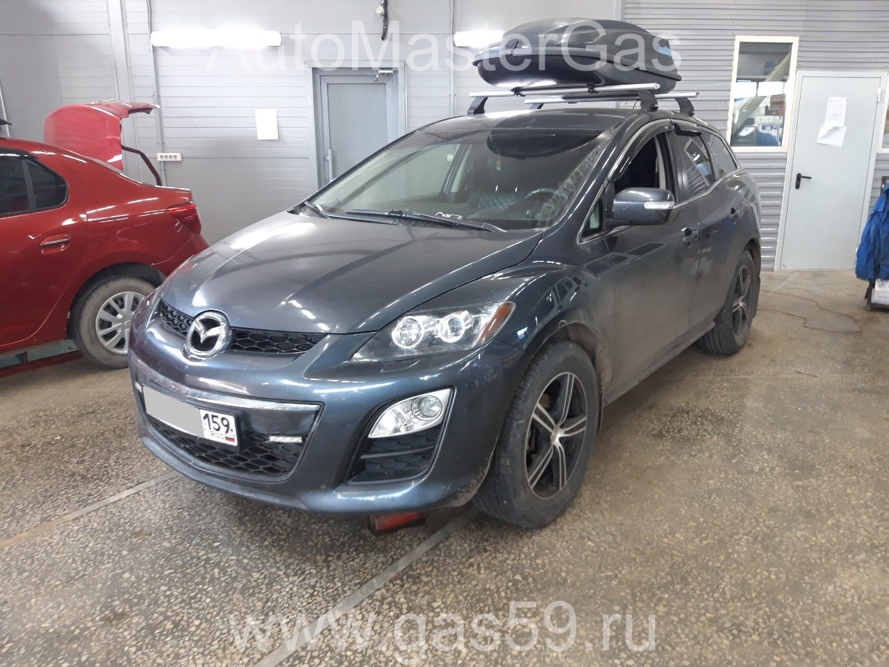 Установка ГБО на Mazda CX-7 2011г., ГБО 4 поколения, пропан LANDIRENZO (Италия), двигатель 2.5л. 4 цилиндра
