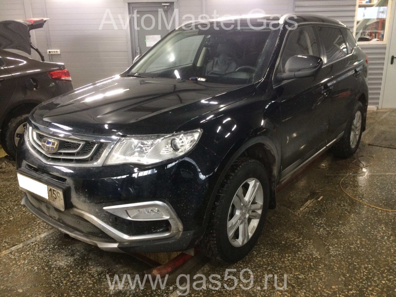 Установка ГБО на Geely Atlas, ГБО 4 поколения ROMANO с тороидальным баллоном на 53 литра