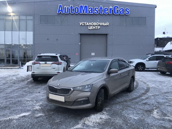 ГБО 4 поколения на Skoda Rapid 2021г., пропан LANDI RENZO (Италия), двигатель 1.6л. 4 цилиндра