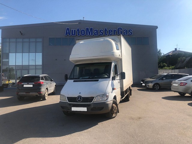 Установка ГБО на Mercсedes-Benz Sprinter 2006г., ГБО 4 поколения, пропан LANDI RENZO (Италия), двигатель 4.0л. 6 цилиндров
