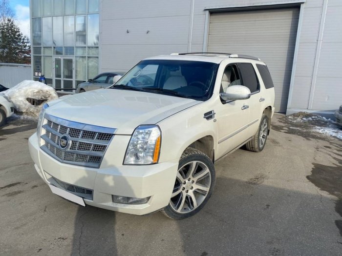 Установка ГБО на Cadillac Escalade 2012г., ГБО 4 поколения, пропан 4SAVE (Польша), двигатель 6.2 л. 8 цилиндров