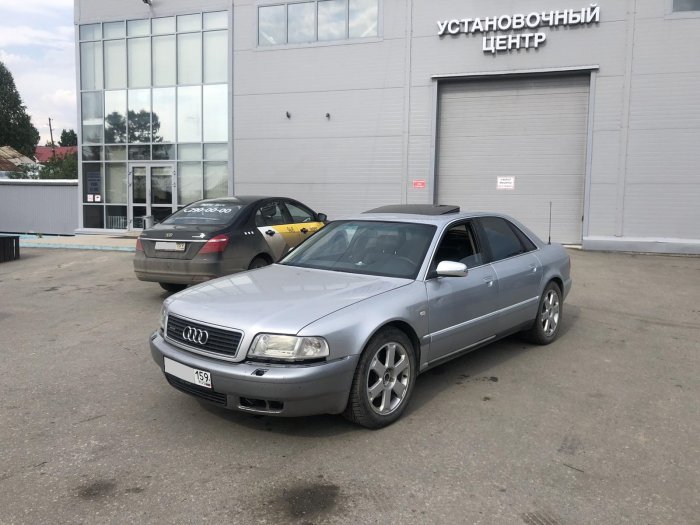 Установка ГБО на Audi A8 1997г., ГБО 4 поколения, пропан LANDIRENZO (Италия), двигатель 4.2л. 8 цилиндров